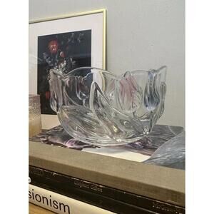 Mikasa Tivoli 8" Deep Round Crystal Bowl w/ Iridescent Blue Green Pink Tulips